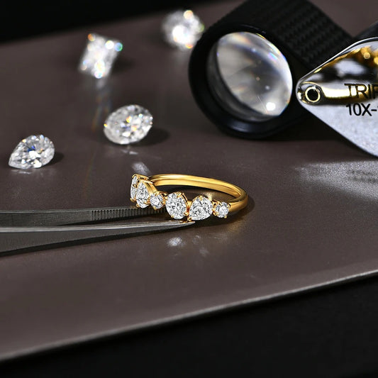 DVVS1 Moissanite Ring