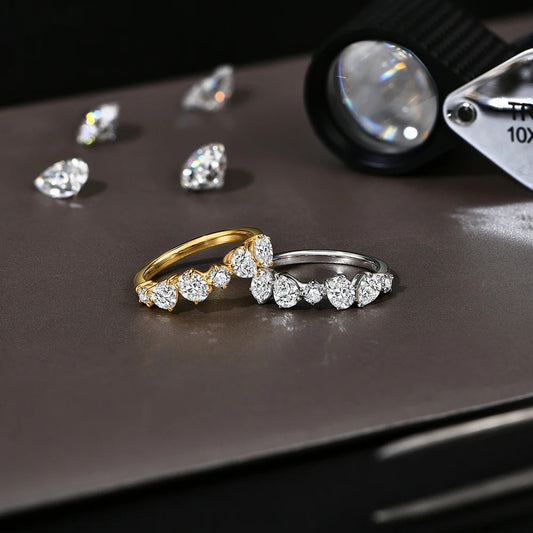 DVVS1 Moissanite Ring